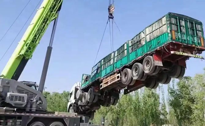资溪道路脱困救援案例